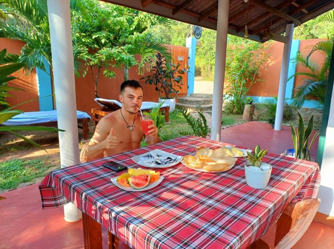 Turtle Island Cabana Tangalle Exteriör bild
