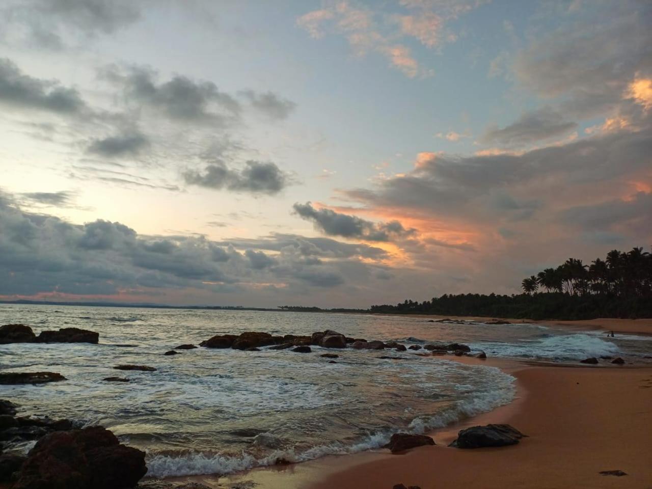 Turtle Island Cabana Tangalle Exteriör bild